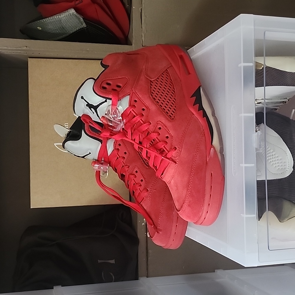 Brand New  Jordan 5s